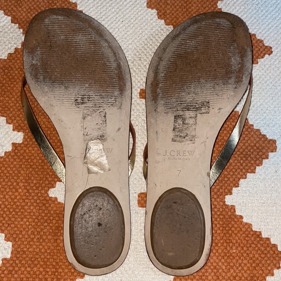 J.Crew Leather Metallic Thong Flip Flops - Picture 2 of 2